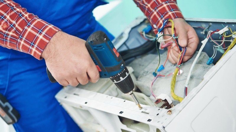 Alaşehir Baykan Baykan çamaşır makinesi kart tamiri – Su almama arızası orijinal parça ile giderildi. - Teknik servis örneği